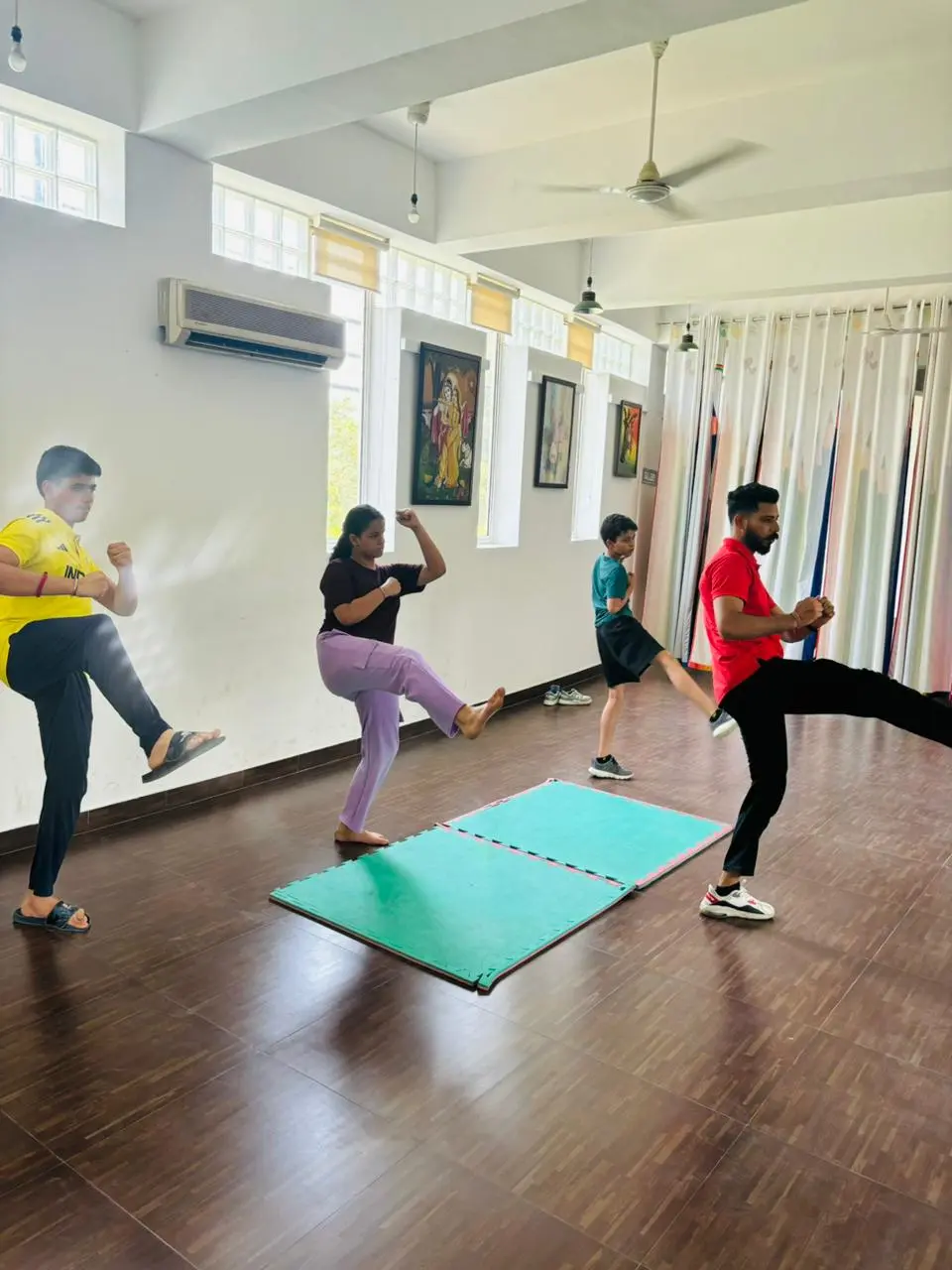 Self Defence & Taekwondo session photo 3