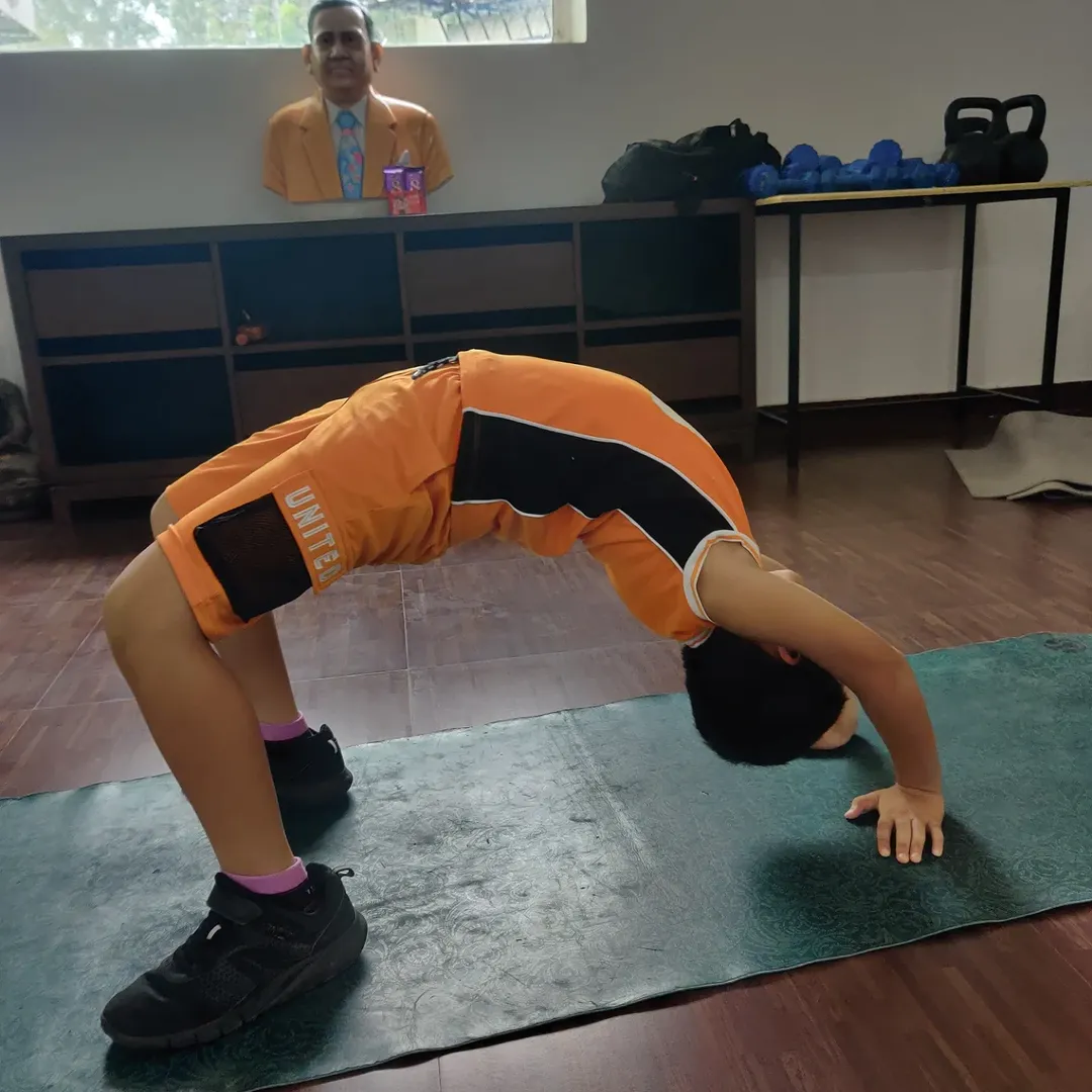 Gymnastic photo